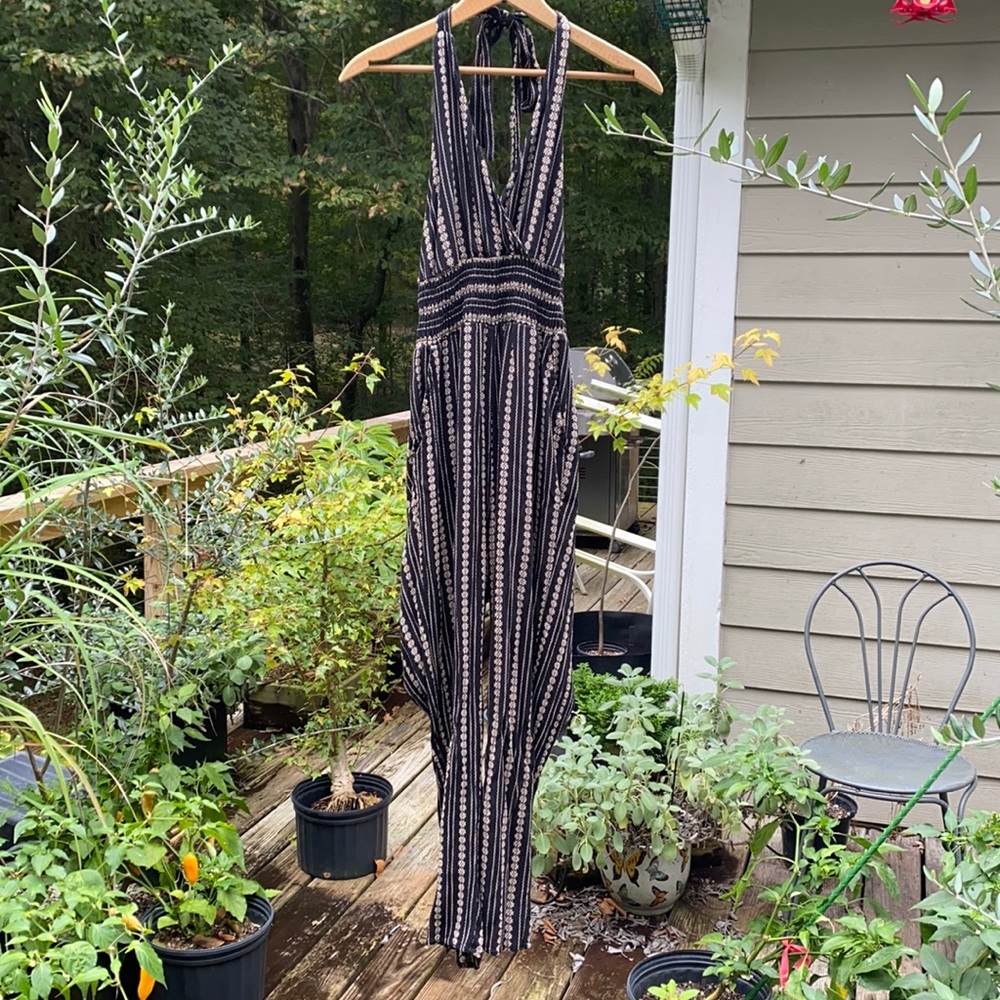 COPY - American Eagle Halter Jumpsuit S